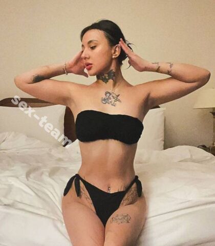 Проститутка Эмили